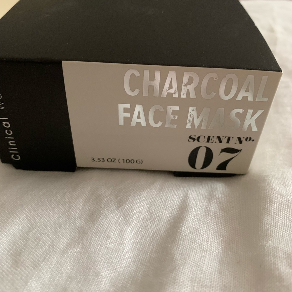 New in box Charcoal Face Mask